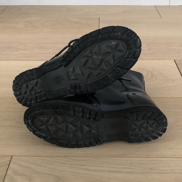 The North Face waterproof boots, size 8 - Picture 6 of 7